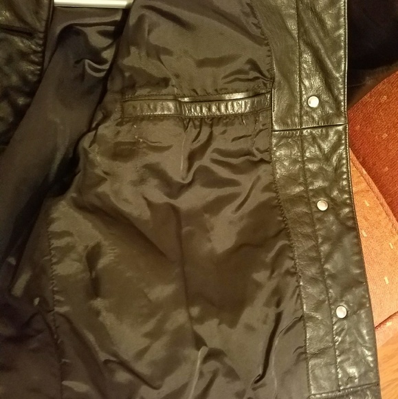 Banana Republic leather jacket - Picture 5 of 7