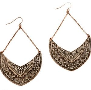 FRESNO PIERCED EARRINGS