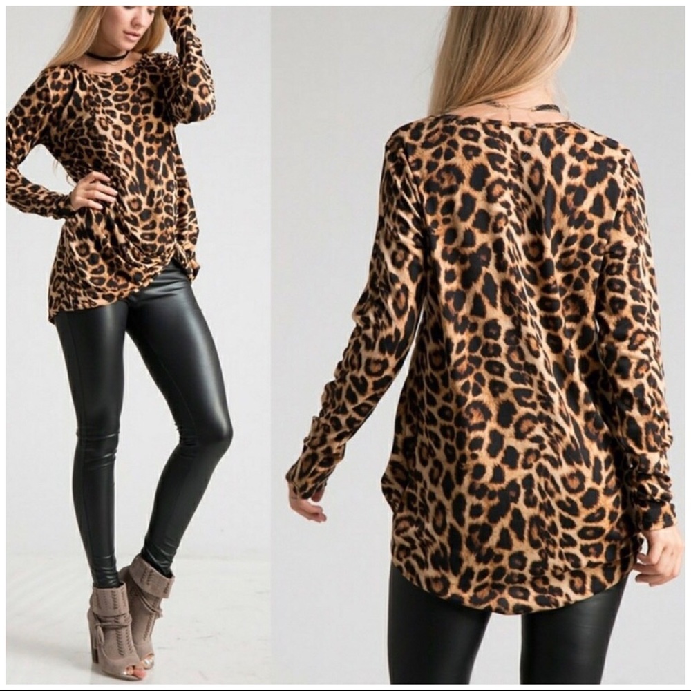 π₯LAST ONE! Leopard Print Top - Picture 2 of 4