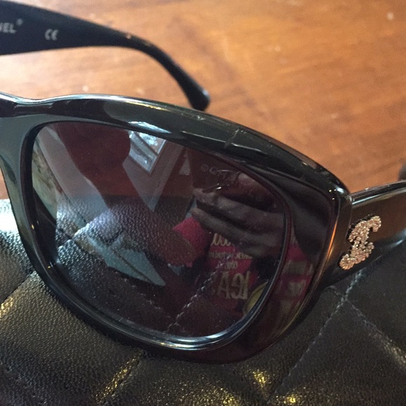 Chanel sunglasses main image 7