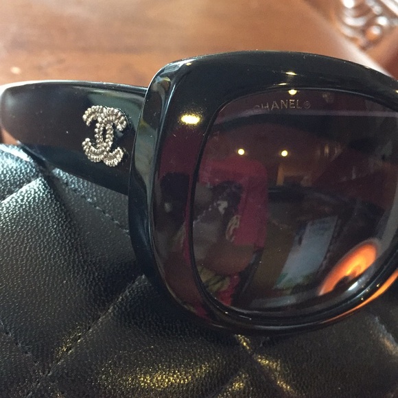 Chanel sunglasses main image 8