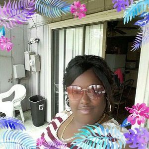 Meet your Posher, Ebony