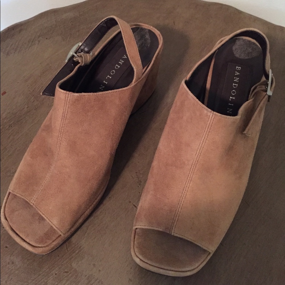 BANDOLINO tan leather/suede Nubuck Open toe Wedge