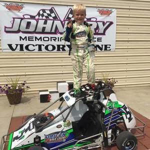 Meet your Posher, Nikki