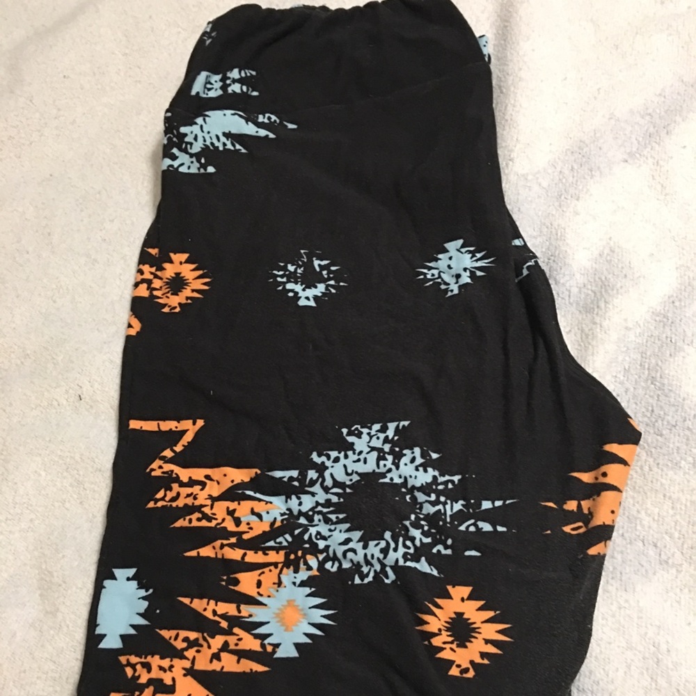 LuLaRoe leggings