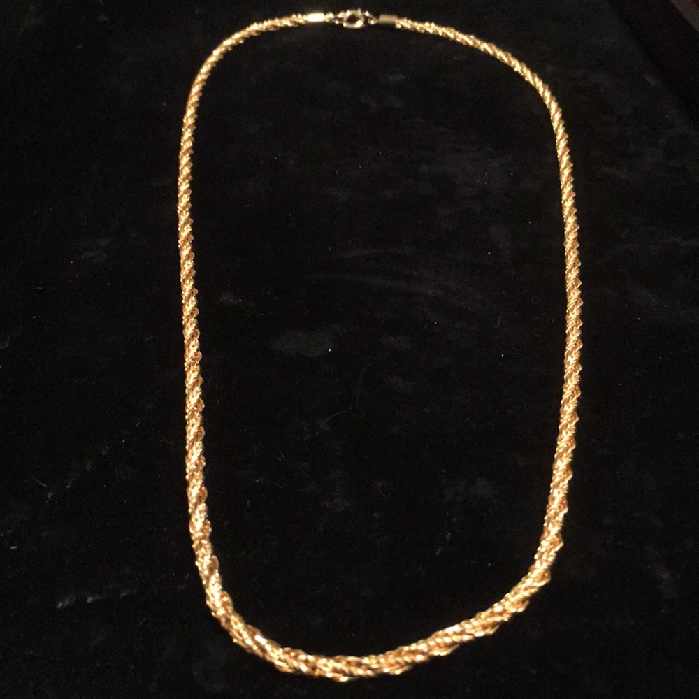 super glitzy rope chain.
