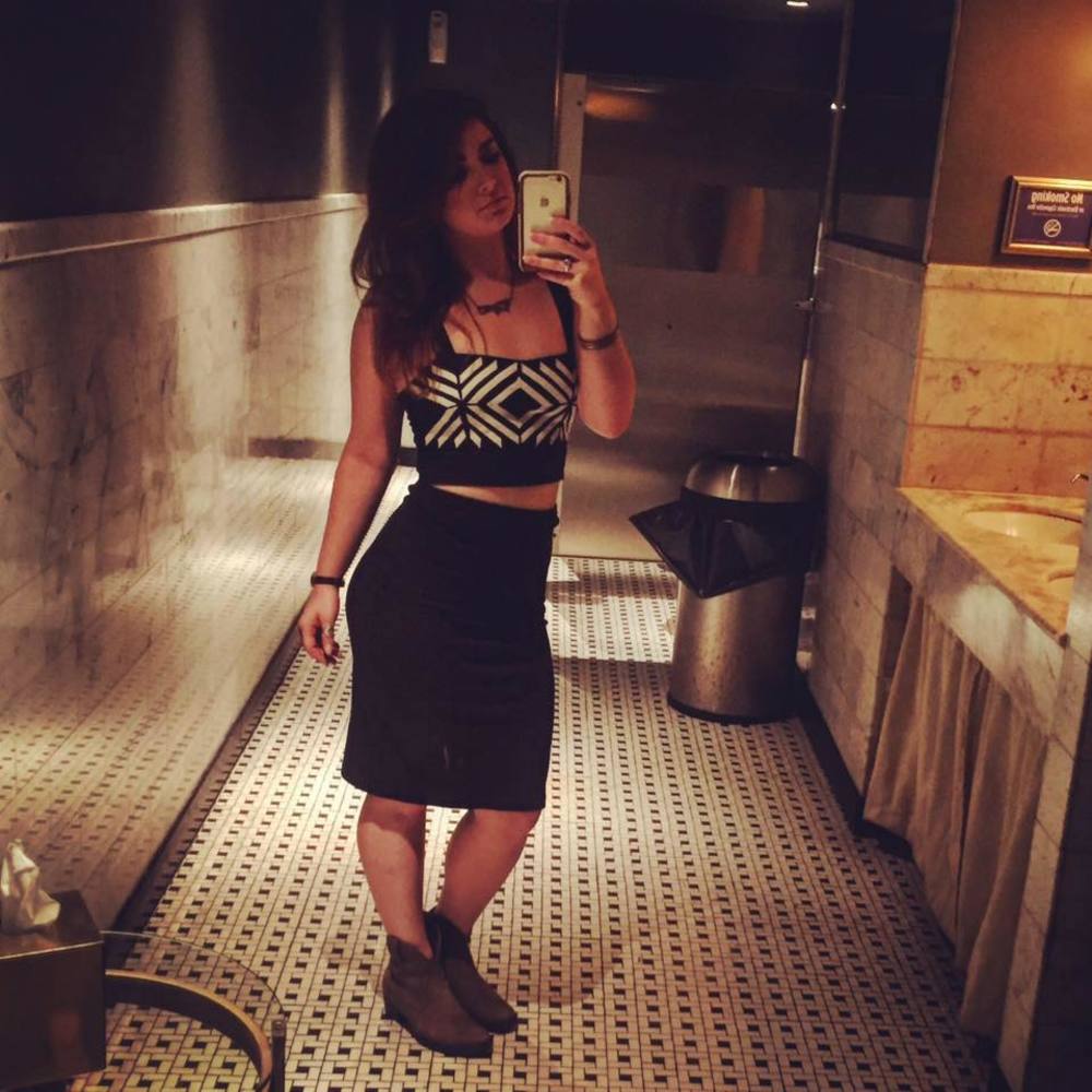 Meet your Posher, Claire