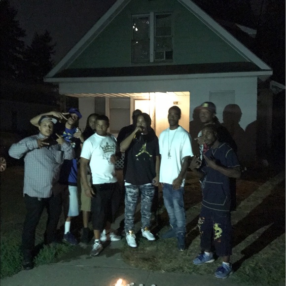 Meet your Posher, Teal - Picture 1 of 1