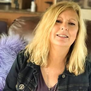 Meet your Posher, Diana