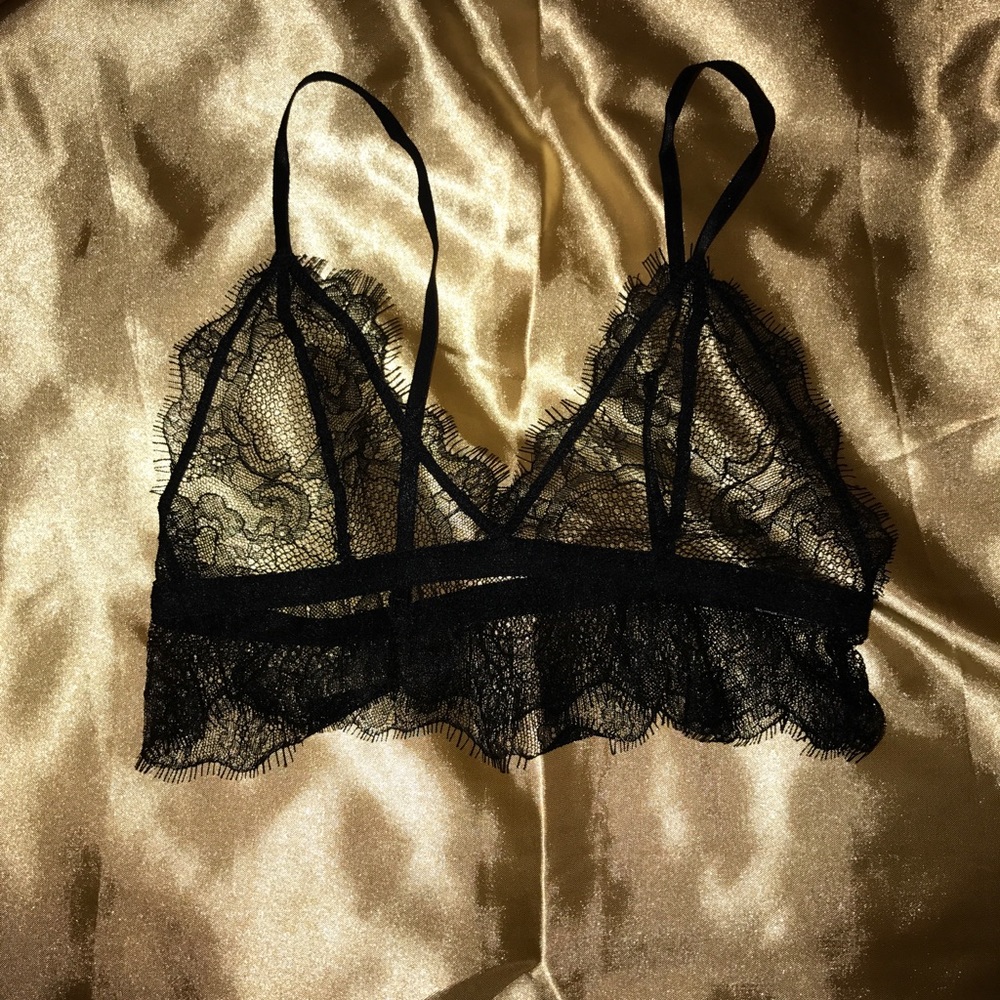 Dainty lace bralette