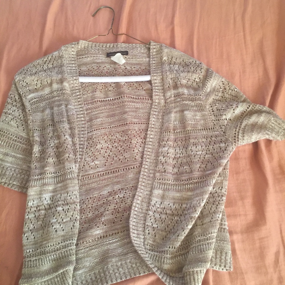S lightweight shrug light brown & white