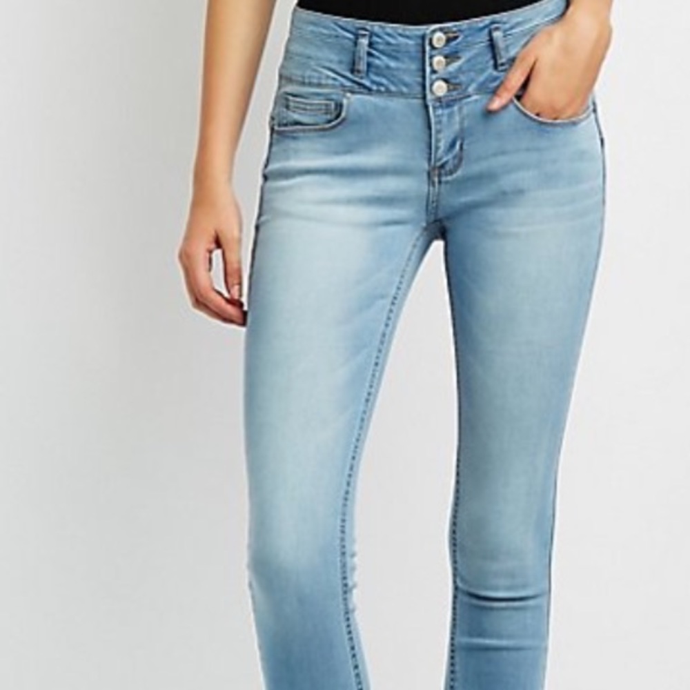 High waisted jeans