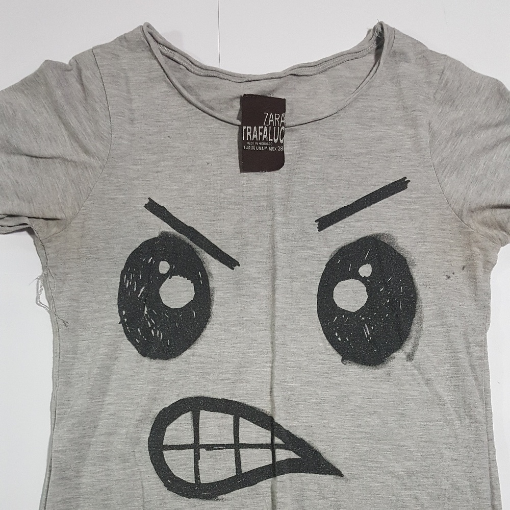 WOMEN'S ZARA GRAPHIC TEE SZ M