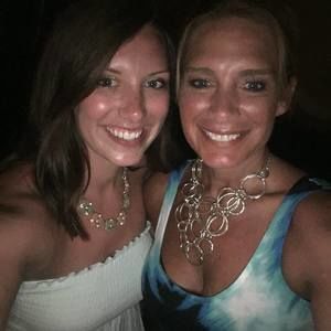 Meet your Posher, Dawn