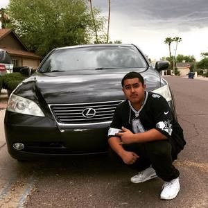 Meet your Posher, Daniel