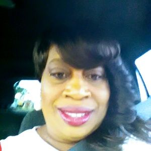Meet your Posher, Jeanette