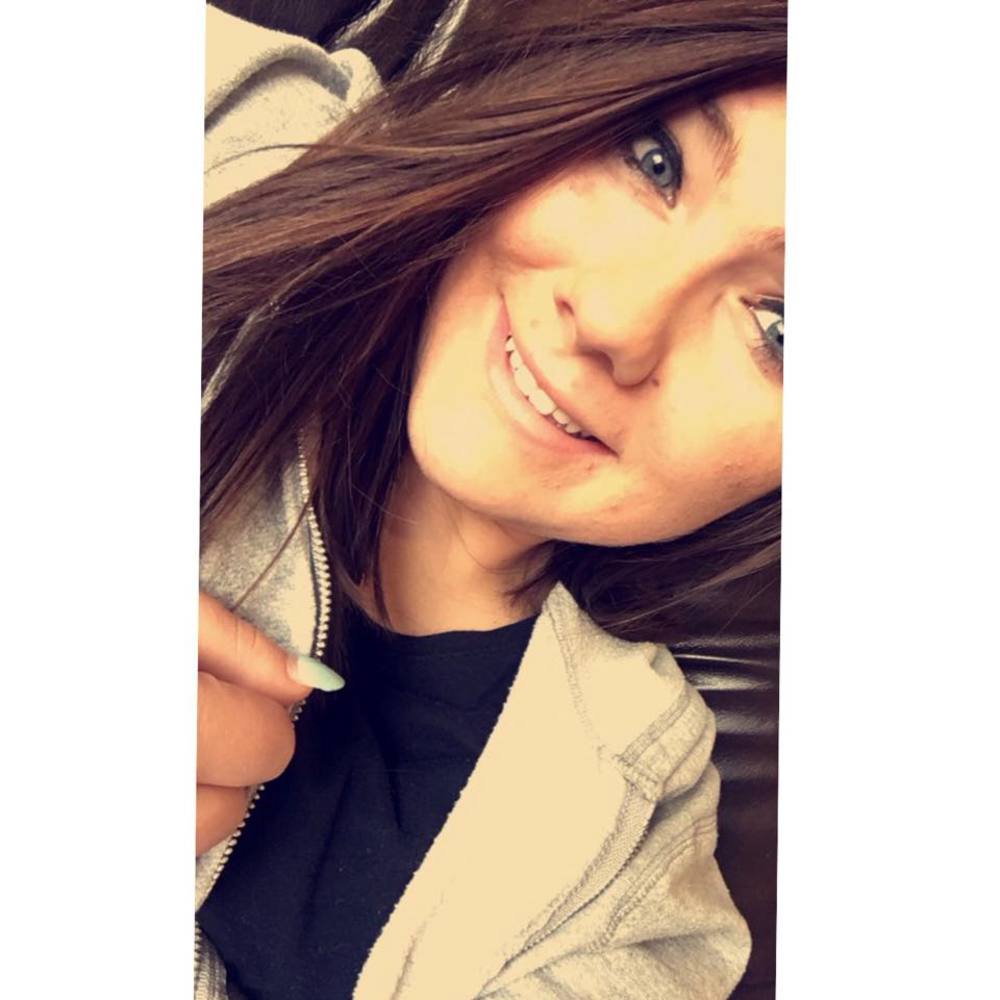 Meet your Posher, Olivia