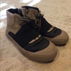 Zara high top sneakers