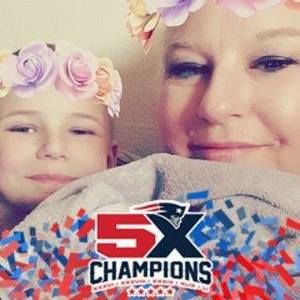 Meet your Posher, Carrie