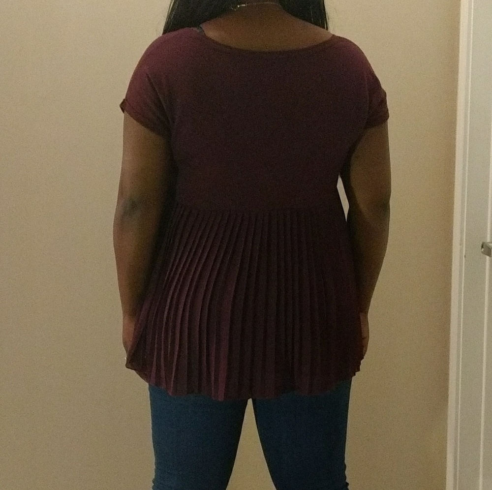 American Eagle top. Size medium