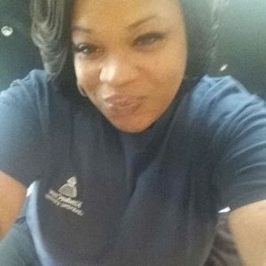 Meet your Posher, Deondrea