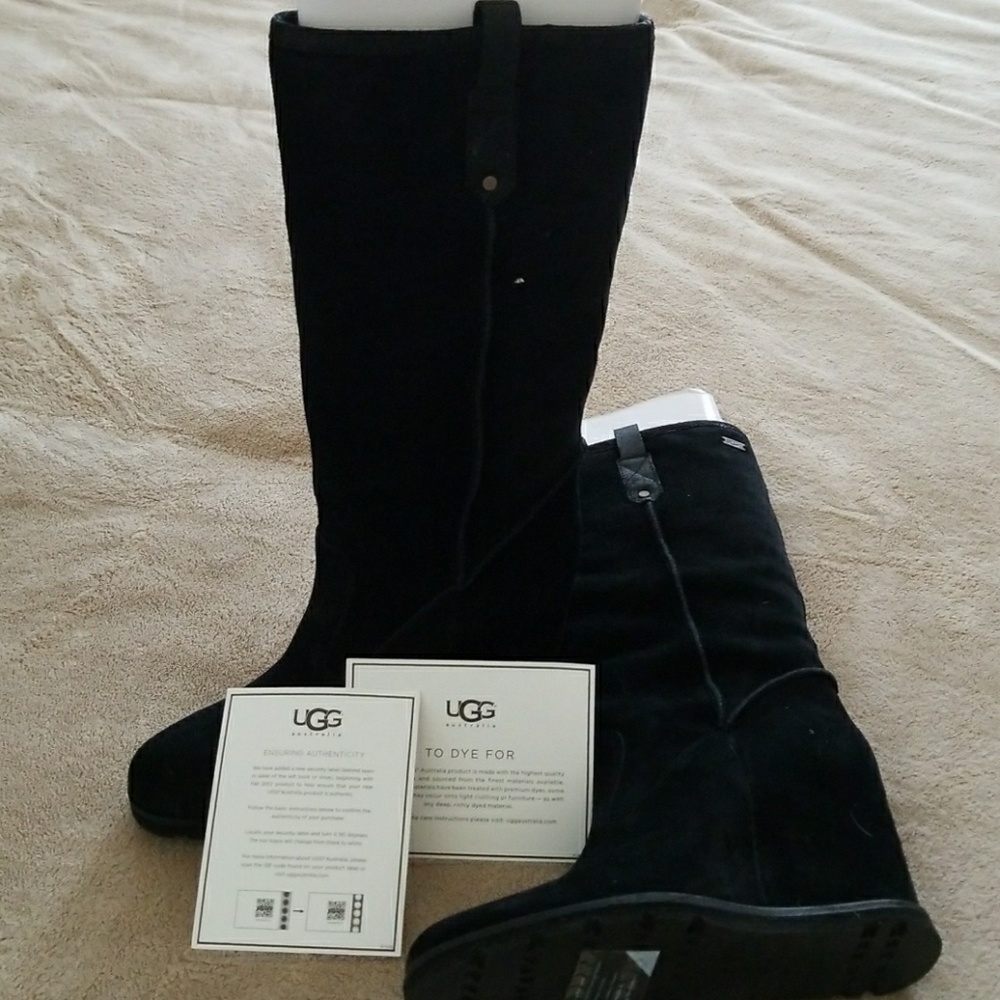 Uggs high black boots