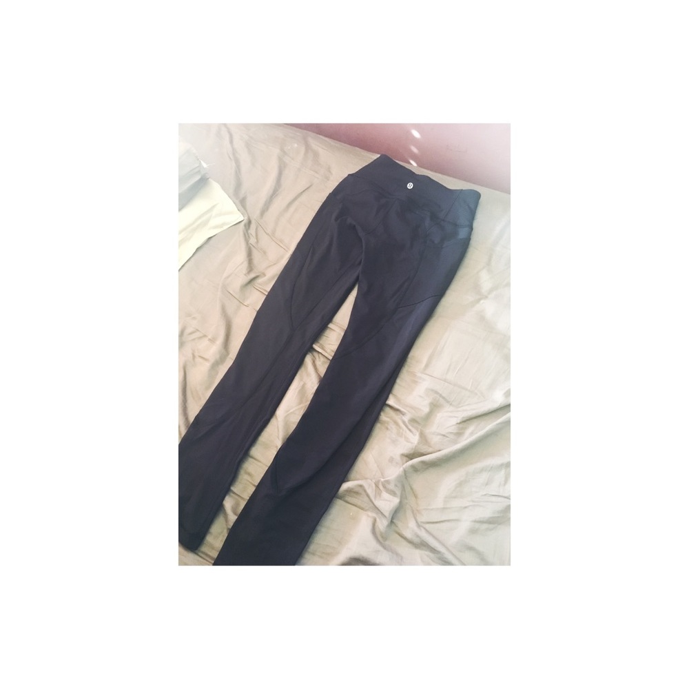 Lululemon all the right places pants size 4 - Picture 3 of 4