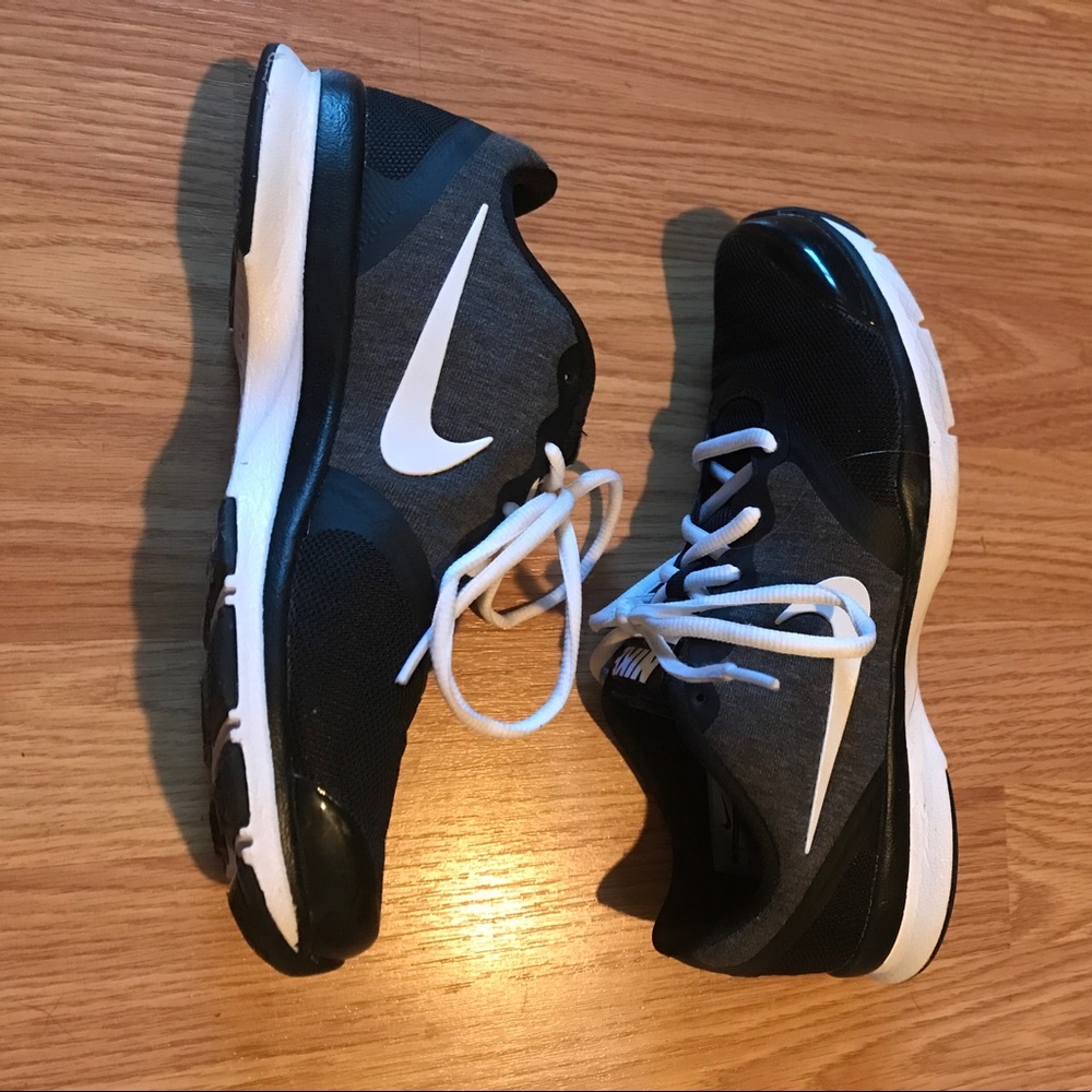 Tennis Shoes