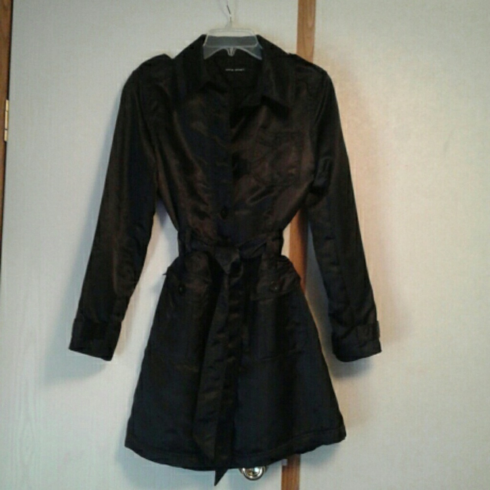 Sans Souci Satin trench coat