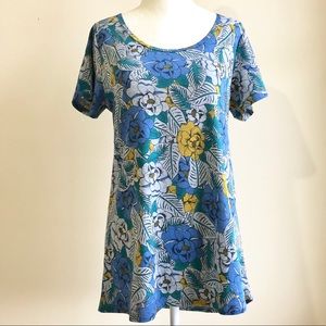 {LULAROE} Classic T - Floral Print