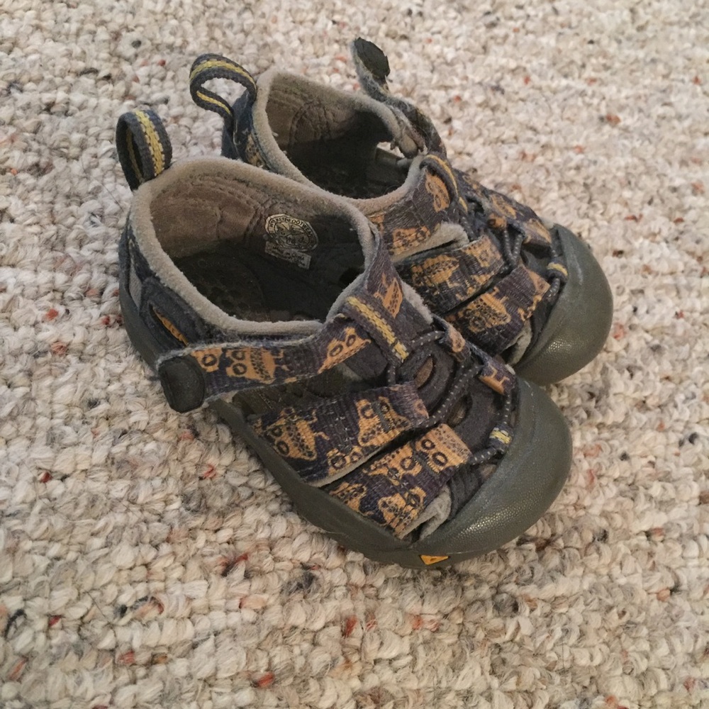 toddler boys keen hiking sandal shoe size 5