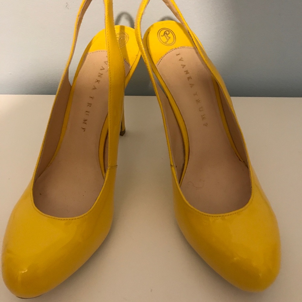 Yellow patten leather heels