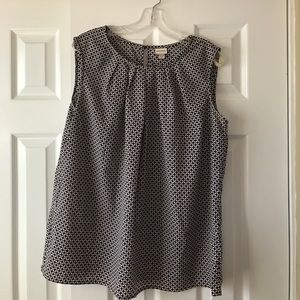 Ladies sleeveless blouse