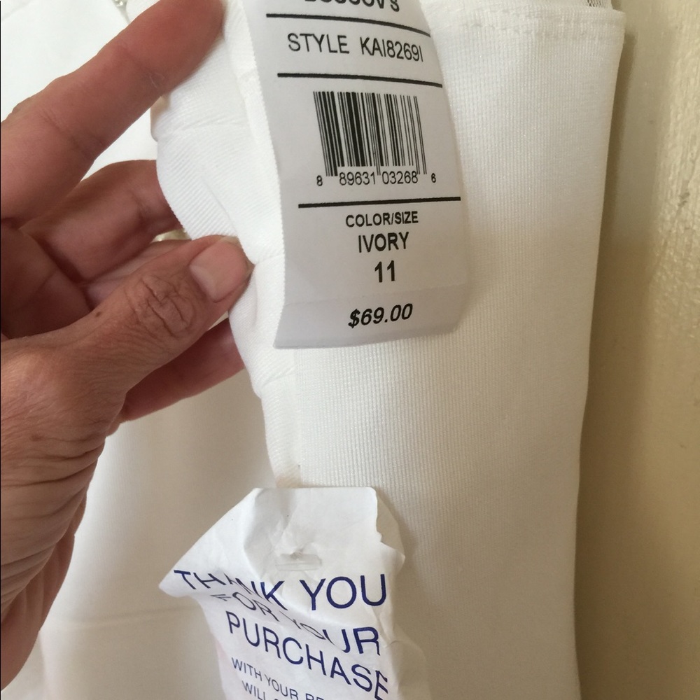 White Fancy Dress Size 11 - Picture 3 of 5