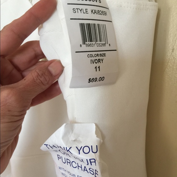 White Fancy Dress Size 11 - Picture 3 of 5