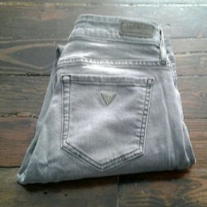 Light Gray guess skinny jean