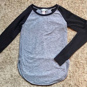 Ivivva black and grey long sleeve tee 8