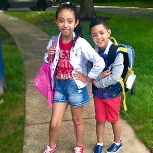 Meet your Posher, Iris