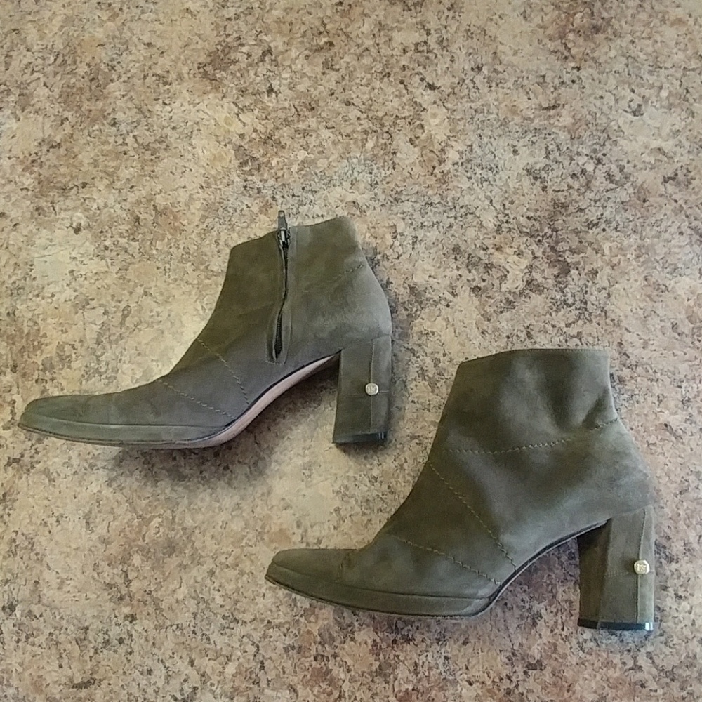 Escada Olive Suede Leather Ankle Boots - Size 8