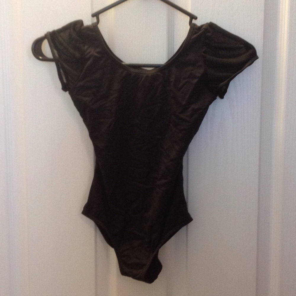 Girl's Capezio medium black leotard