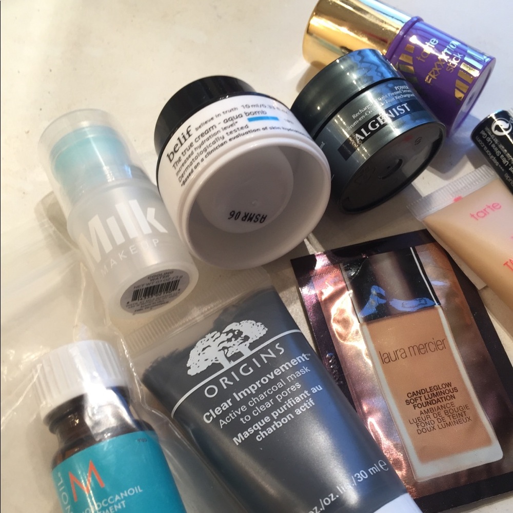 Makeup bundle!!