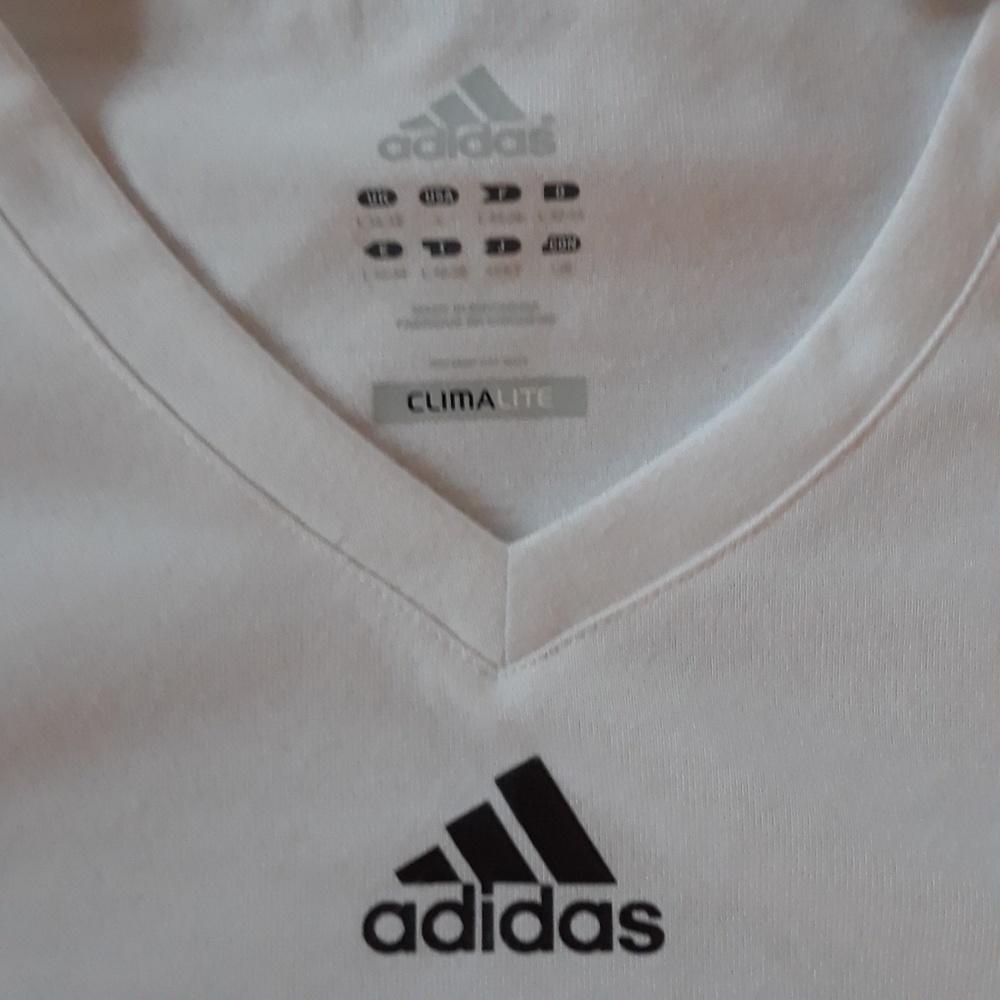 ADIDAS TEE SHIRT