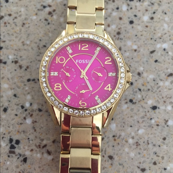Fossil Watch Gold With Pink Face 