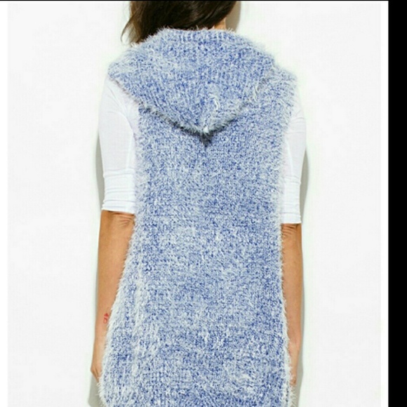 🌷 Last 1🌷Soft Fuzzy Cardigan Vest - Black/White - Picture 3 of 7