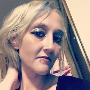 Meet your Posher, Krystle