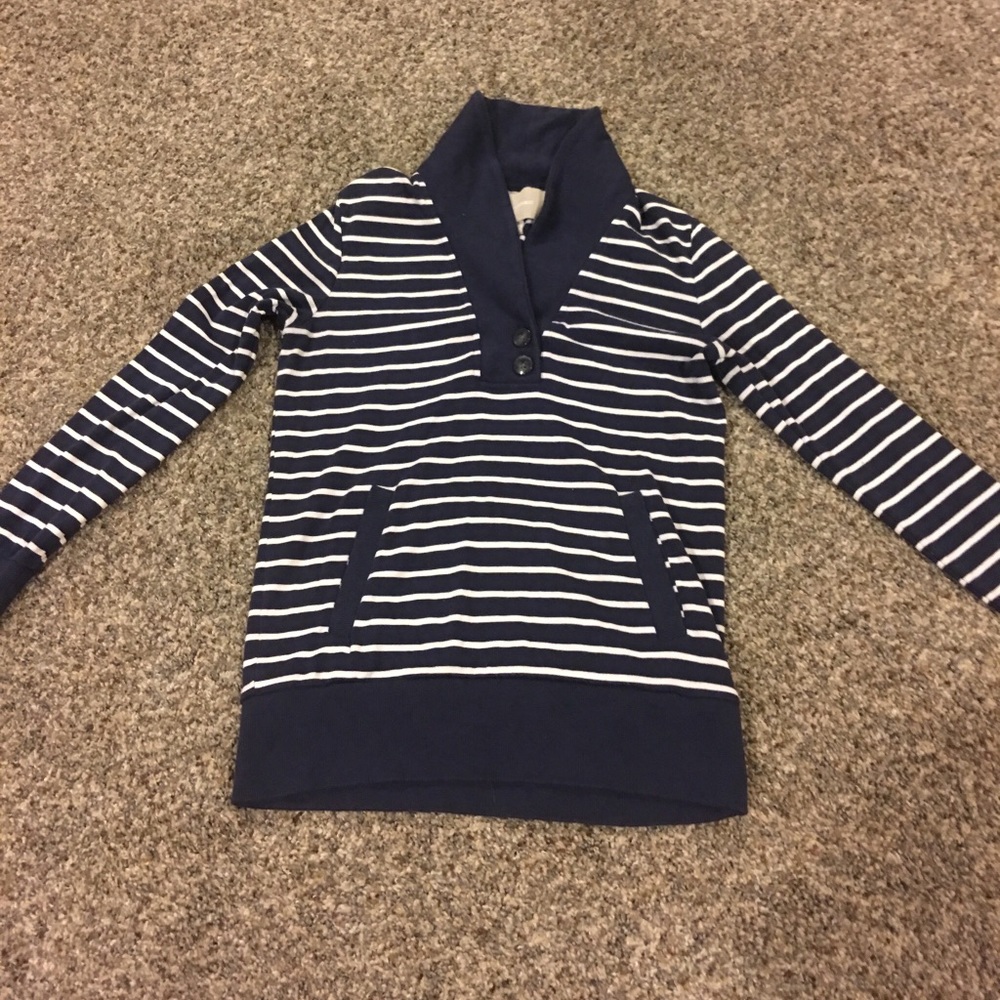Banana republic size medium sweater
