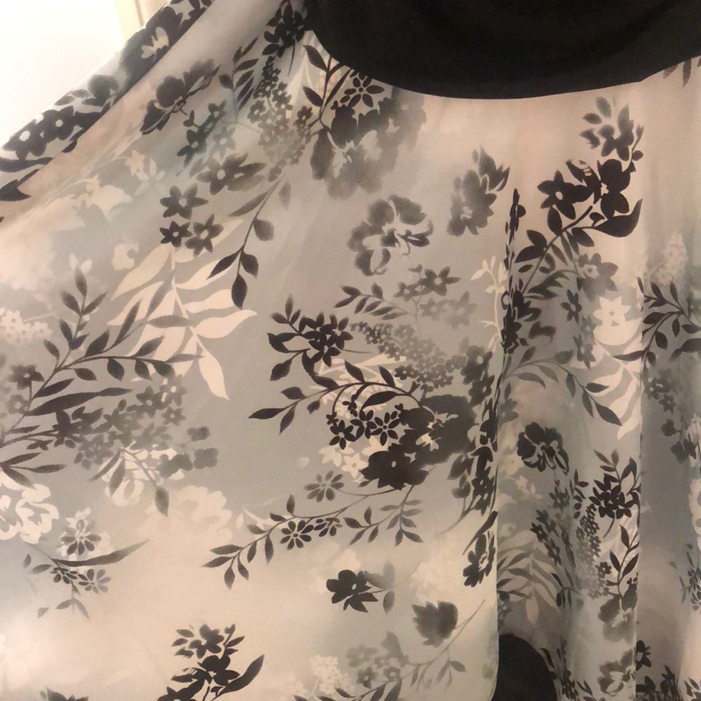 LAST CALL!!! NWOT halter dress prom/evening/pageant - Picture 3 of 6