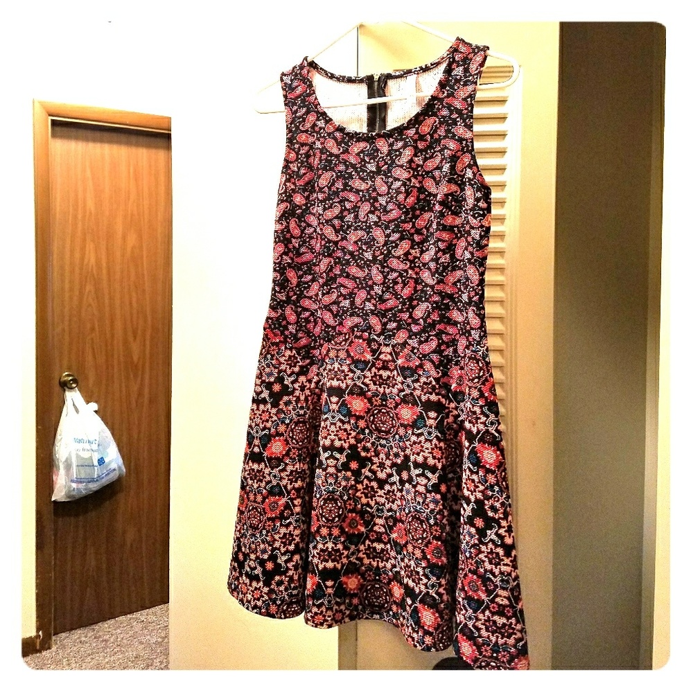 Cute *dress*