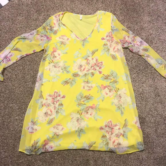 Stunning yellow floral dress! - Picture 1 of 4