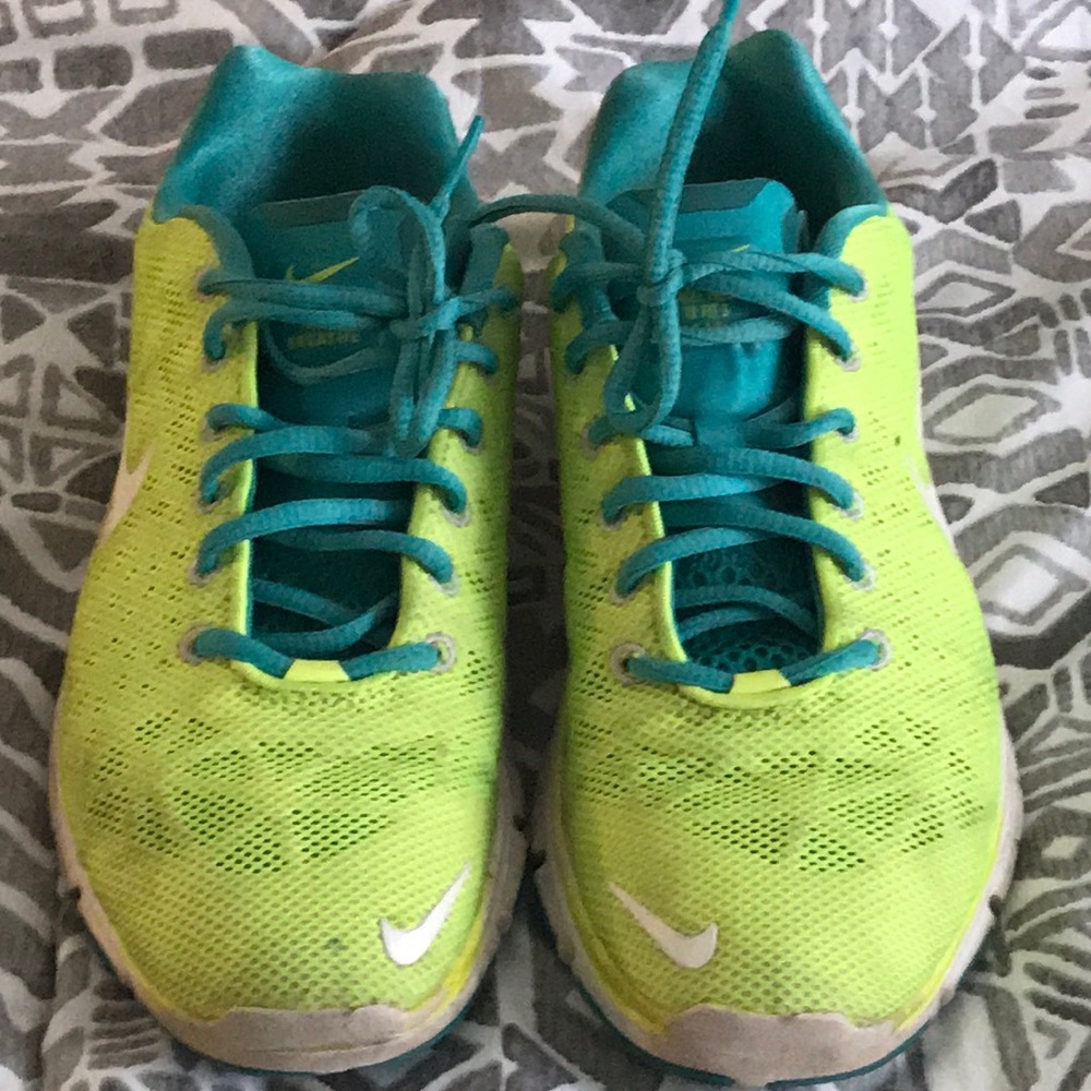 “NIKE FREE TR FIT 3 BREATHE”